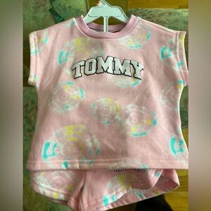 Tommy Hilfiger 2-piece tie-dye set - Size 2T - NWT $55 retail